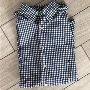 Nautica Men’s Checked Button-down